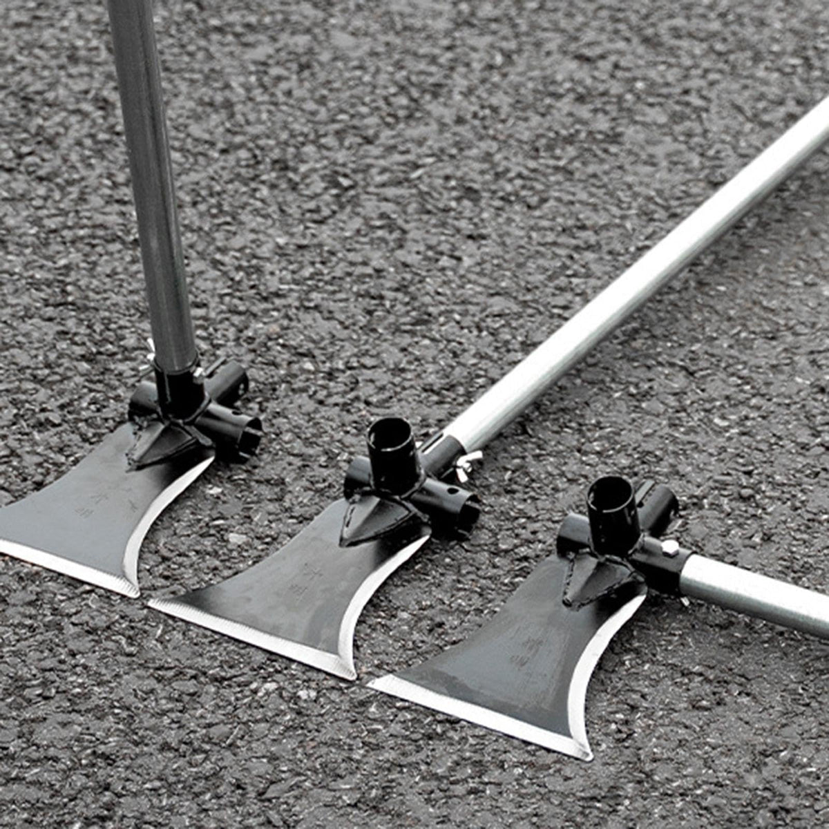 Multifunctional Agricultural Sickle for Cutting, Digging, & Loosening